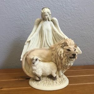 United Design Angel, Lion and Lamb (1,005/10,000)